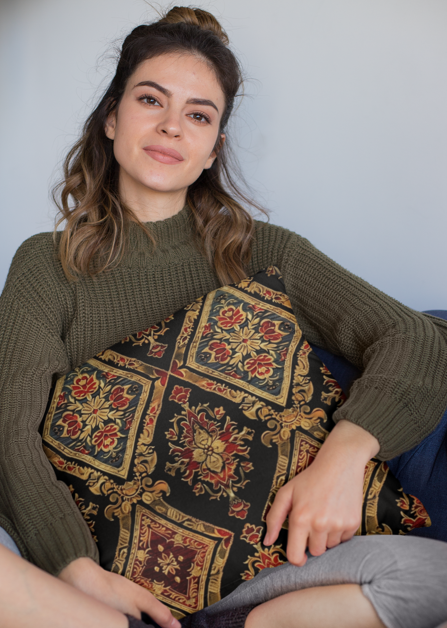 Baroque Damask Throw Pillow — Vintage Gold & Red Ornamental Cushion