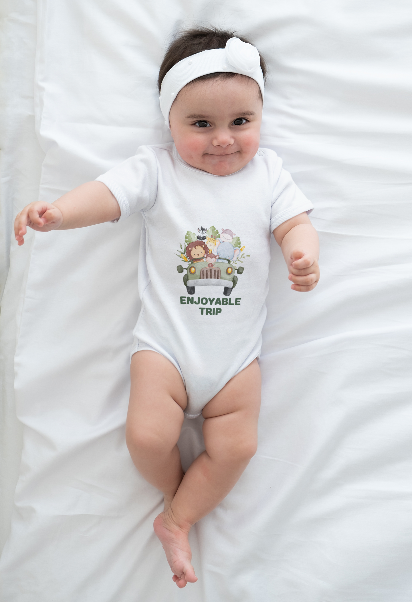 Infant Bodysuit with Enjoyable Trip Zoo Animals Design
