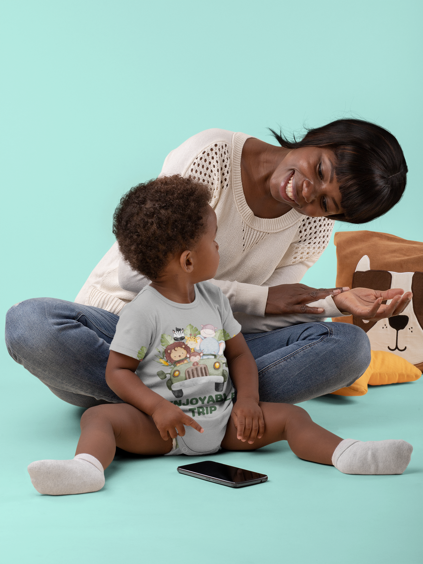 Infant Bodysuit with Enjoyable Trip Zoo Animals Design