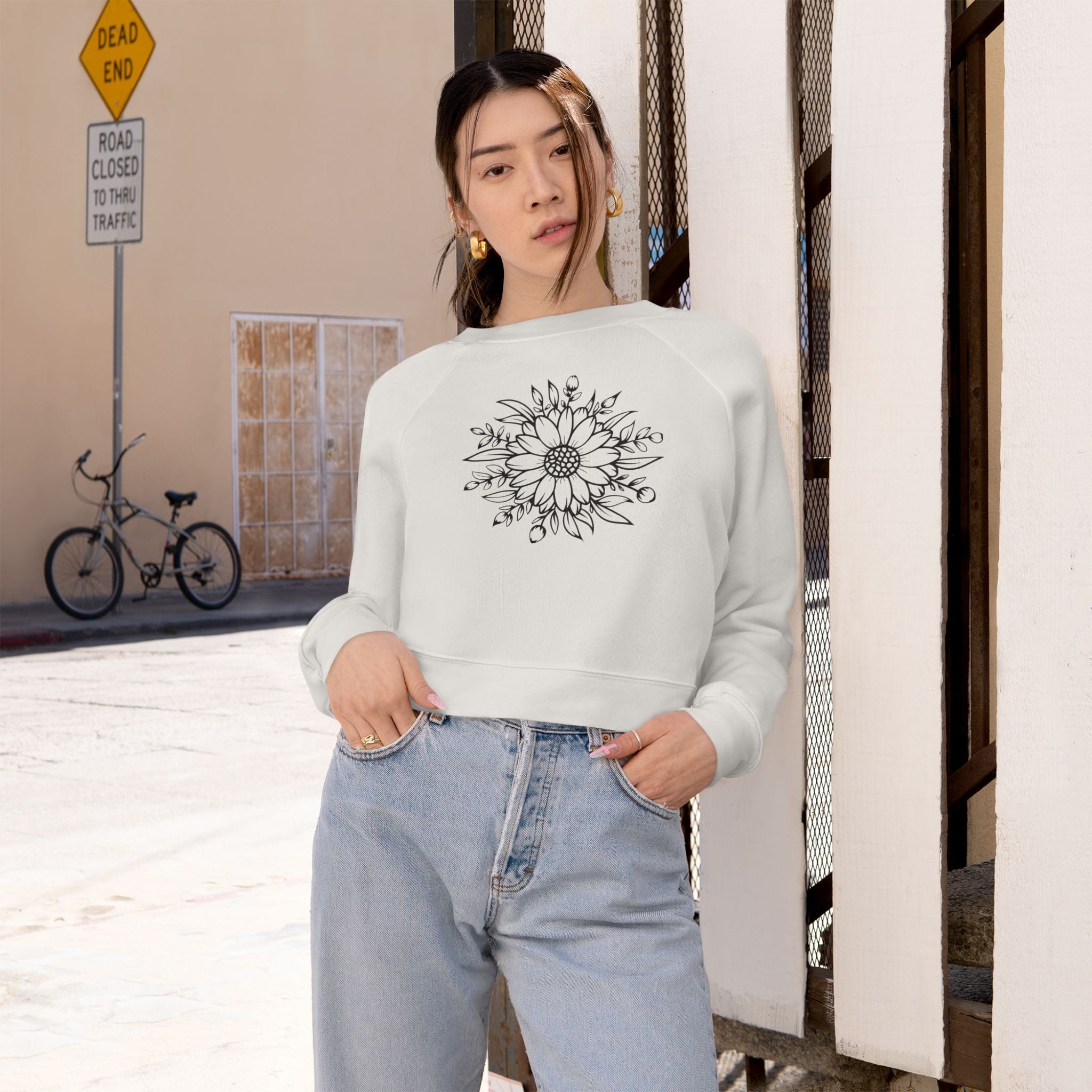 Cropped Pullover — Hand-Drawn Sunflower Line Art Sweatshirt